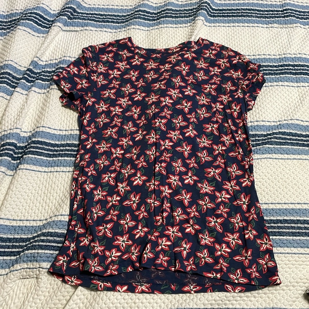 Women’s tshirt